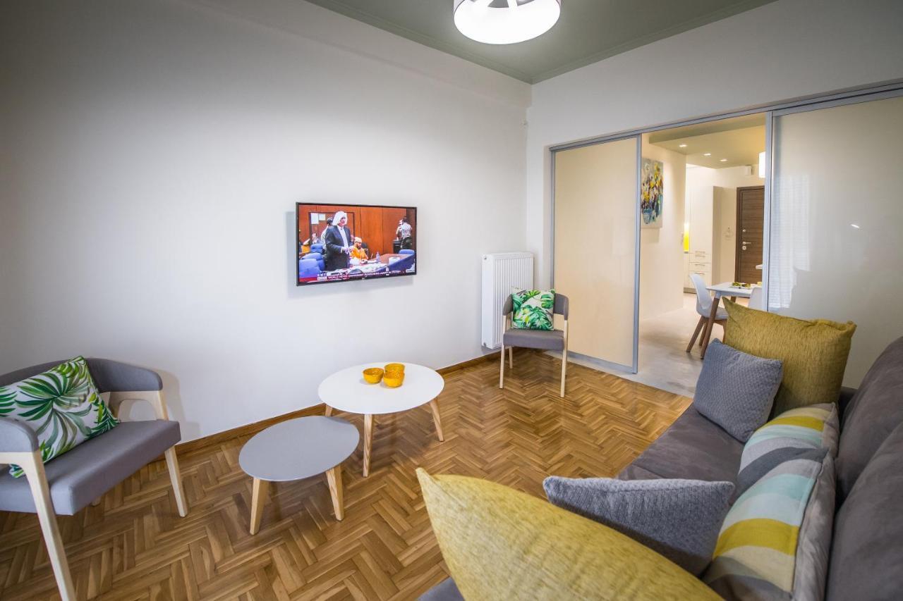 The Olive Tree Apartment เอเธนส์ ภายนอก รูปภาพ